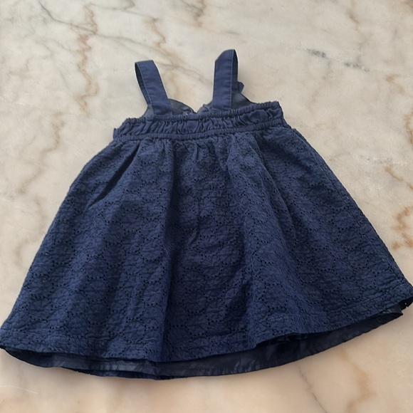 Gap Baby Oshkosh Girl 18/24 months Eyelet Dress Bundle of 3 Red Blue - Picture 8 of 12